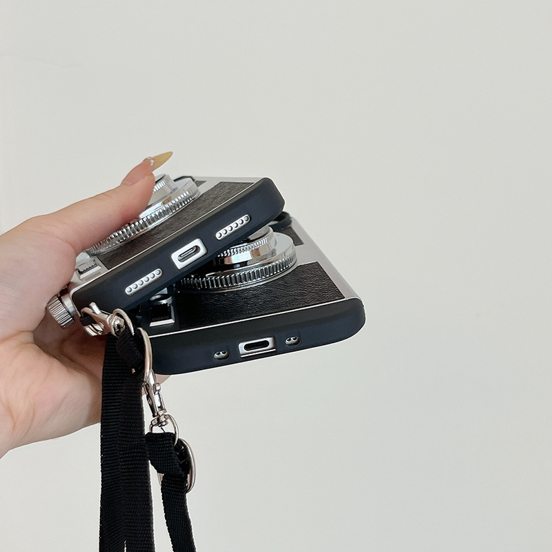 Emily in Paris Vintage Camera  - Vintage Item ulasan dan harga